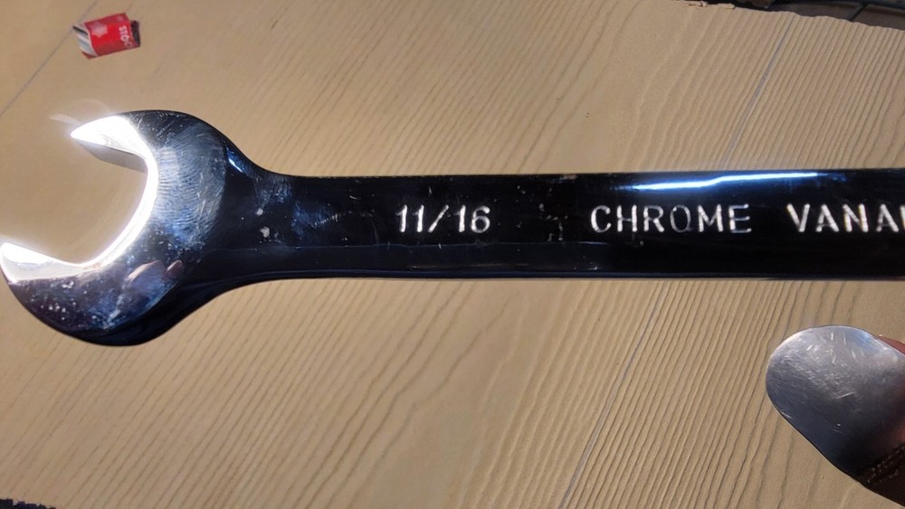 11/16" Combo Wrench (Discounted)