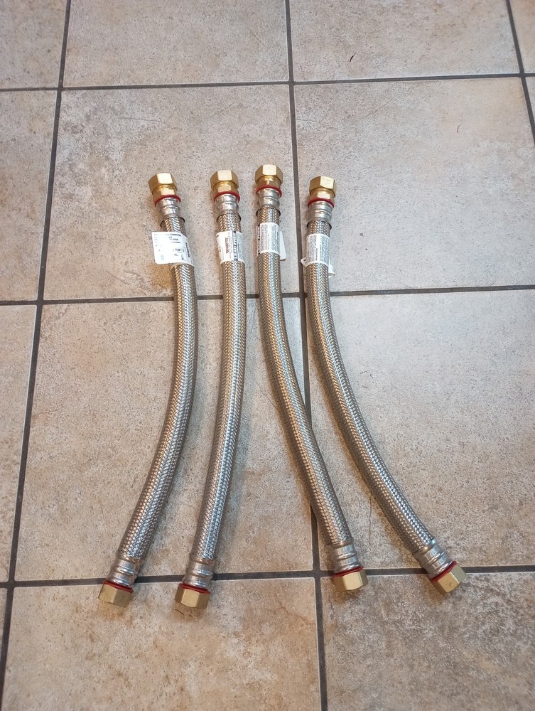 4 Watts 18" S.S. Flexible Water Heater Connector 3/4" FIP x 7/8" Compression