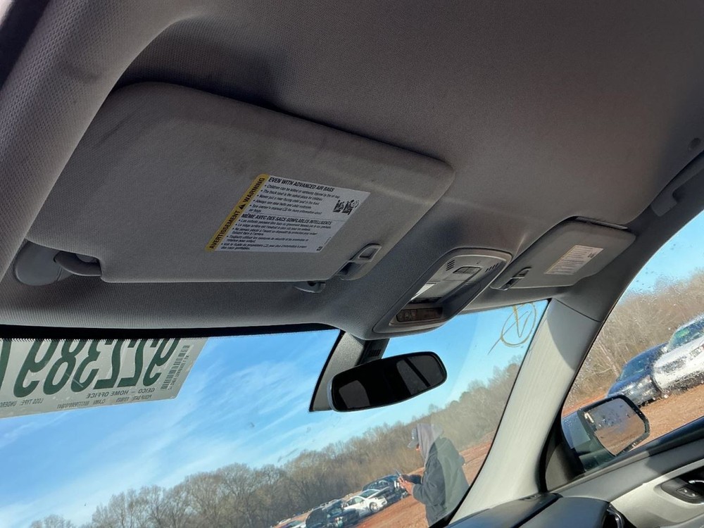 TRAVERSE 2021 Glove Box 4922482