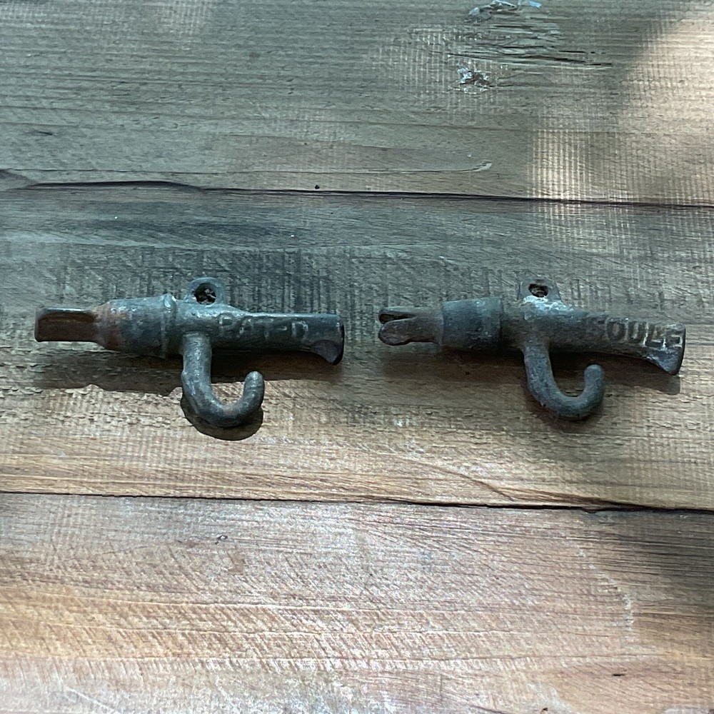 Vintage Cast Iron Maple Tree Spiles Taps Sugaring