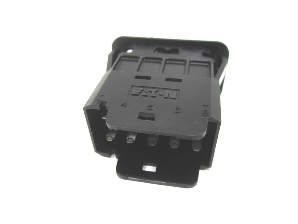 4132673C1 NEW INTERNATIONAL BEACON LIGHT SWITCH