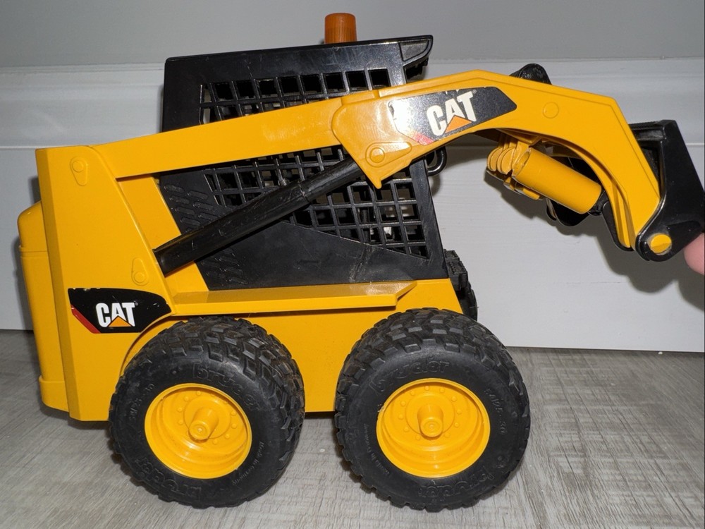 Caterpillar Construction Front End Loader Toy (Bruder 2589/02/) Made In Germany