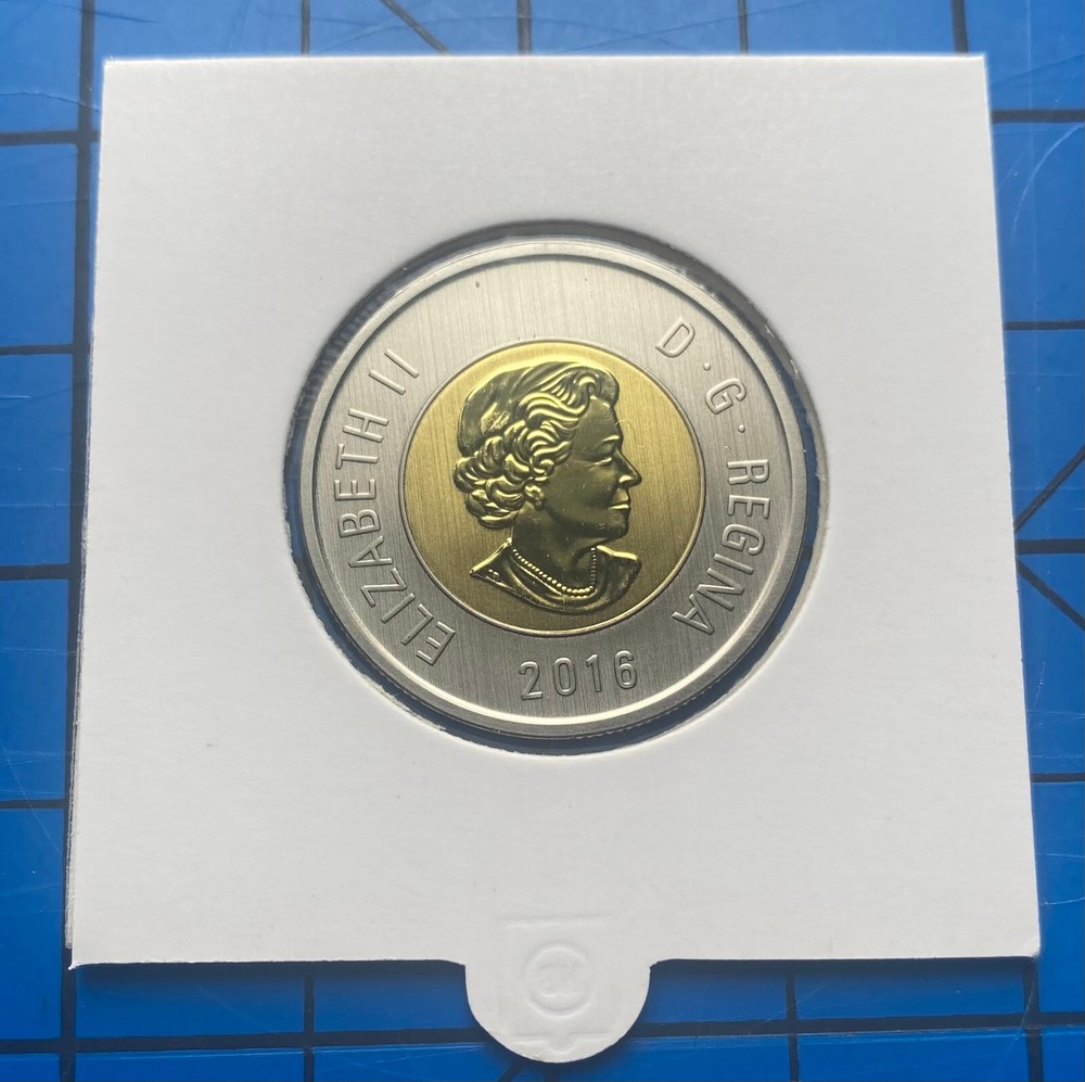 *** 2$  CANADA  TOONIE  2016  ***  SPECIMEN  ***