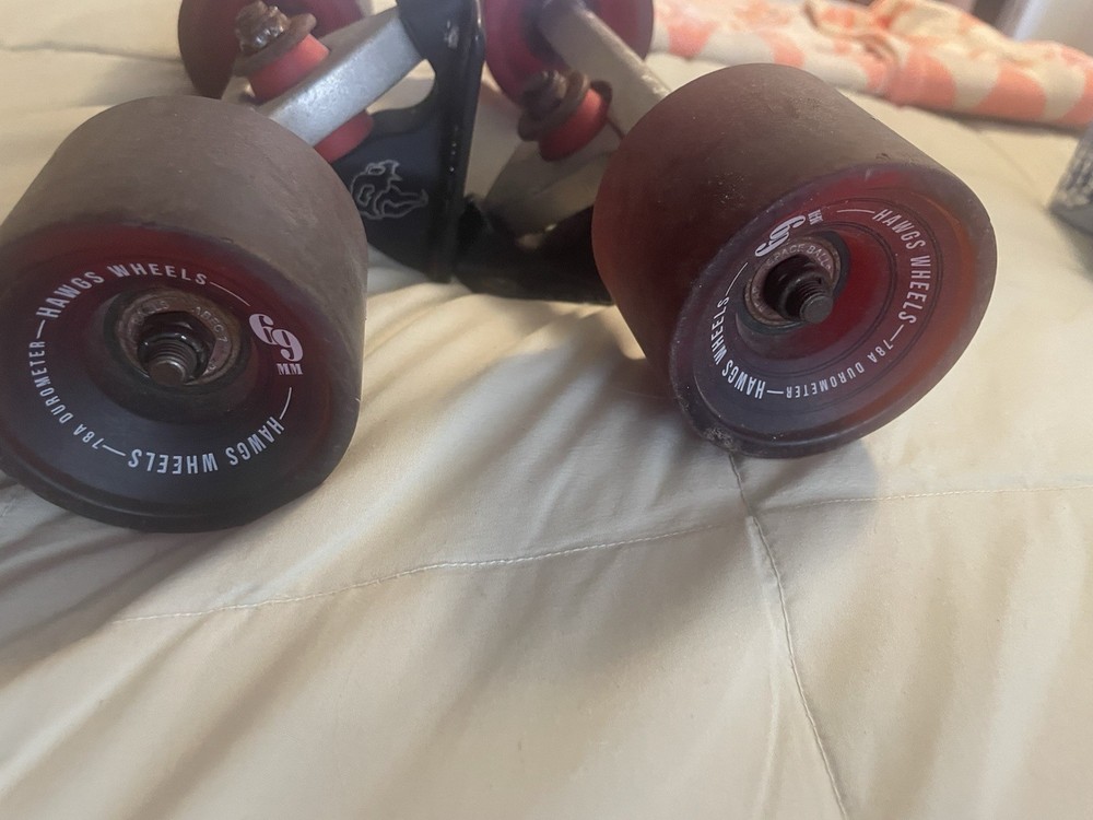 Bear Skateboard Trucks And Hawgs Wheels