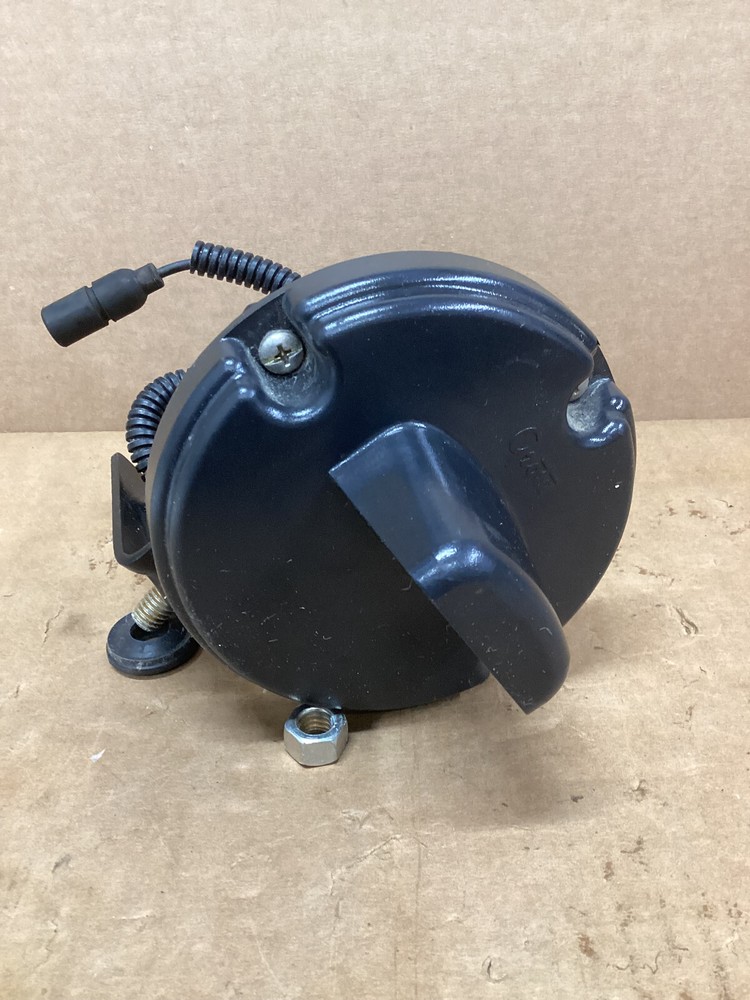 Black out light, vehicle/LED 6220-01-566-3669