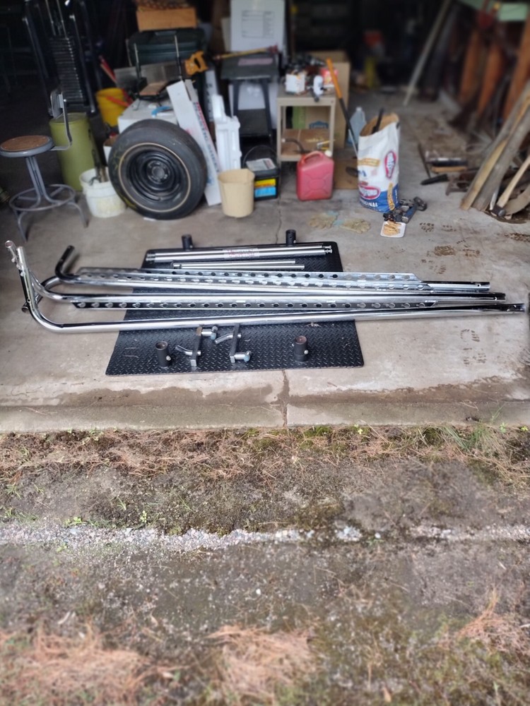 Universal Fitness Squat Rack