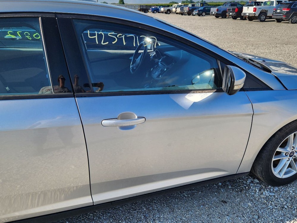 2015-2018 Ford Focus Front 4.2" Display Screen