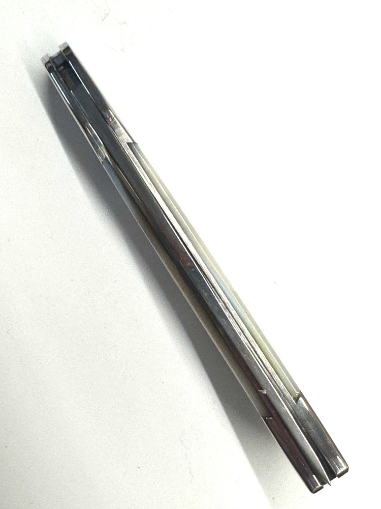 Custom Made Knife HEWITT Folder w Pearl #129