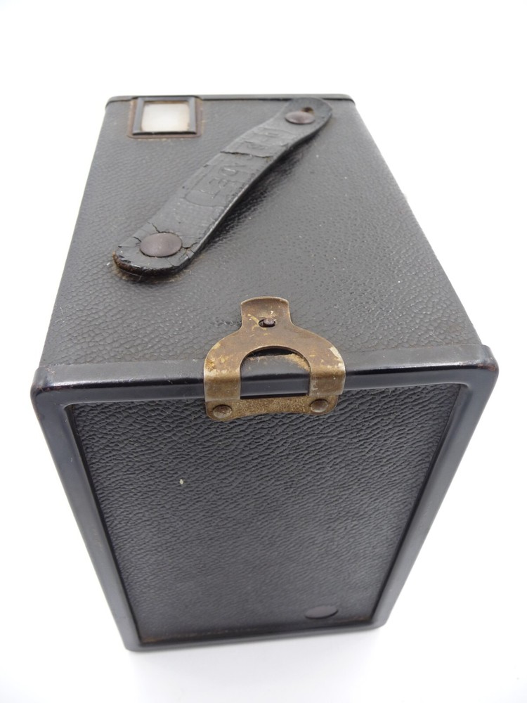 Agfa Ansco D-6 Cadet box camera