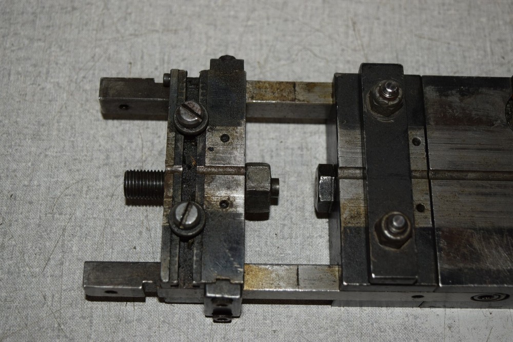 Rapid Air A2E Pneumatic Press Feed Feeder Unit