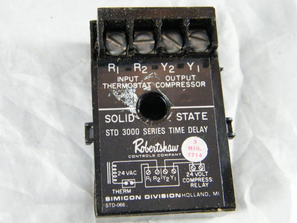 NEW ROBERTSHAW COMPRESSOR PROTECTOR ~ PART # RE3310-183