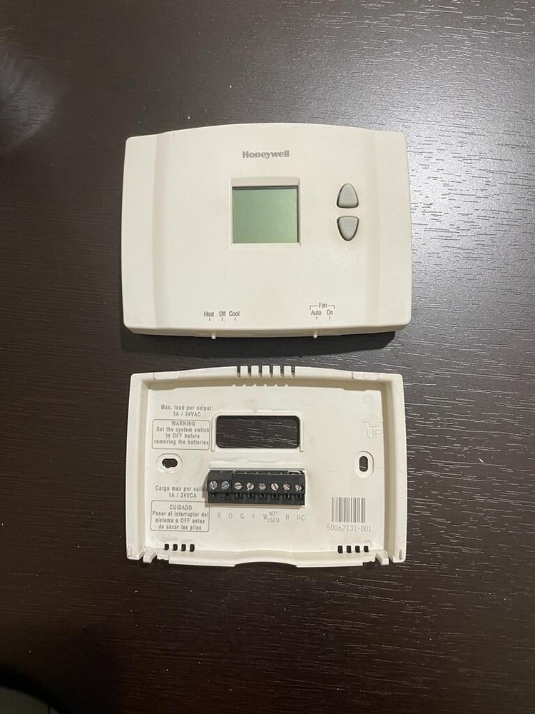 Honeywell RTH111B1024 Digital Non-Programmable Thermostat White