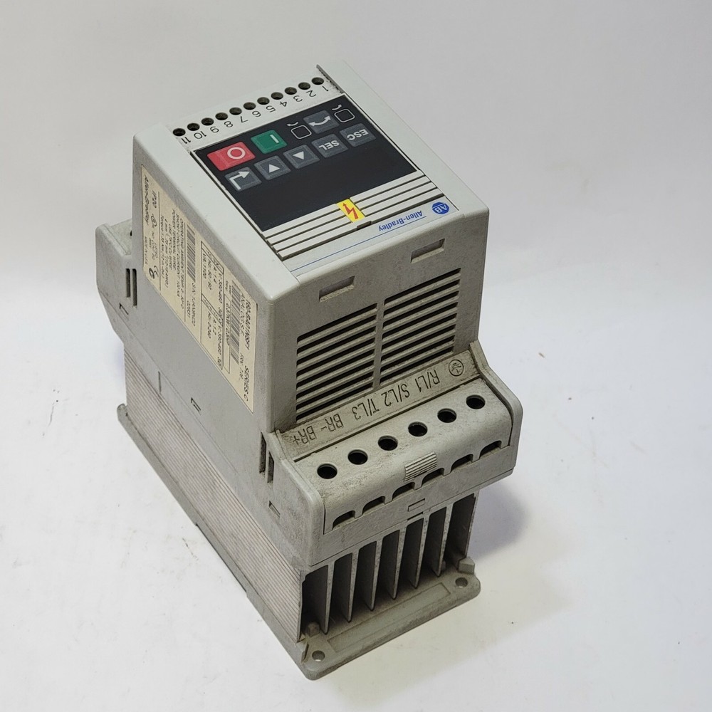ALLEN BRADLEY 160-BA03NSF1 ANALOG S.F. CONTROLLER