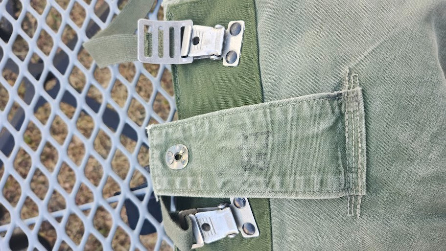 Swedish M59 Army Green Canvas Shoulder bag, Surplus