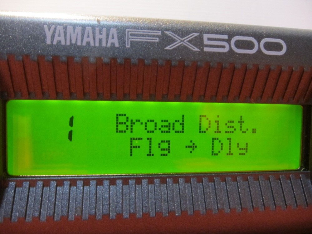 Yamaha FX500 Multi Effects Processor Guitar Effect w/ AC Adapter / Fast Shipping