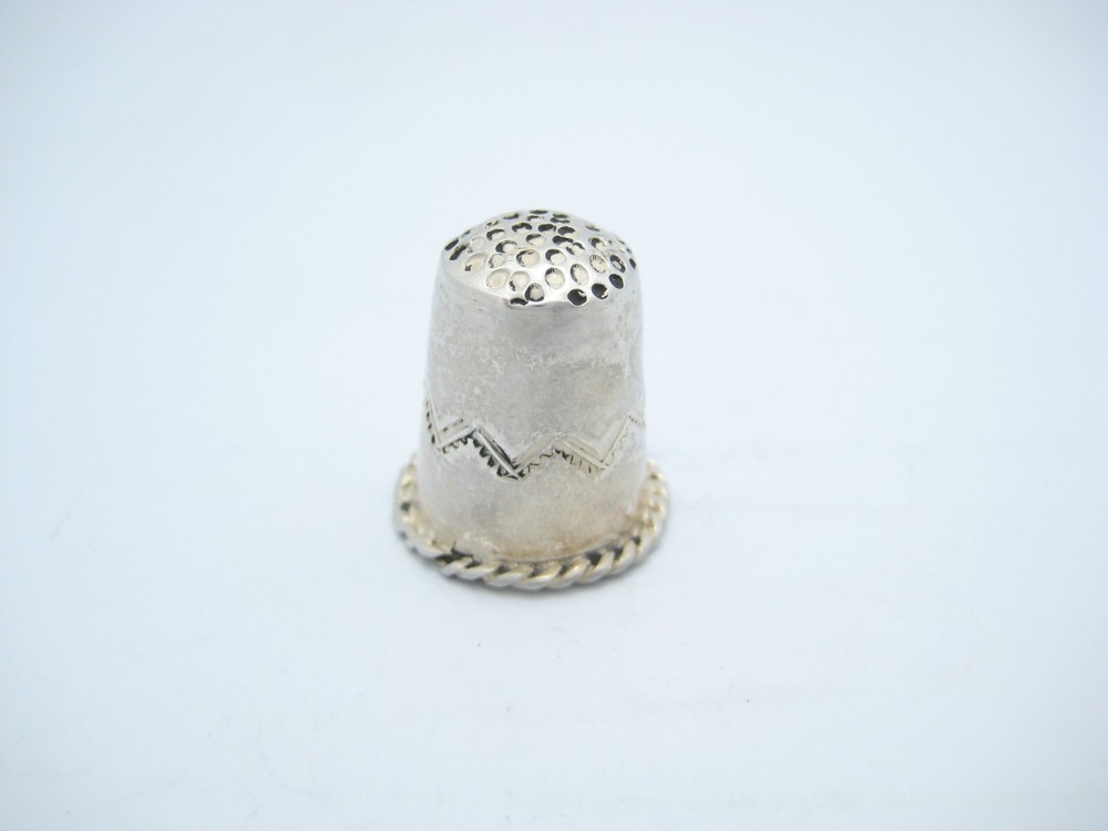 Antique Sterling Silver Sewing Rope Border Thimble