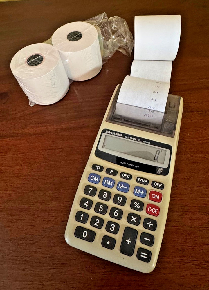 Sharp Elsi Mate EL-1611H Calculator