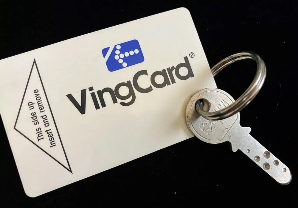 SILCA Key With Ving Card