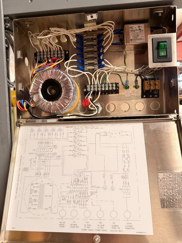 GETINGE Autoclave Model 533LS Vacuum Steam Sterilizer