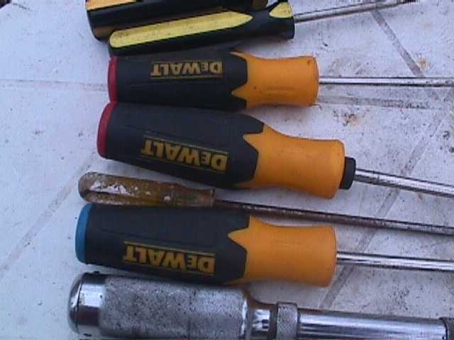 VINTAGE Screwdrivers