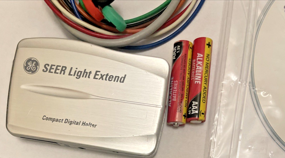 GE Seer Light Extend Compact Digital Holter with Accessories