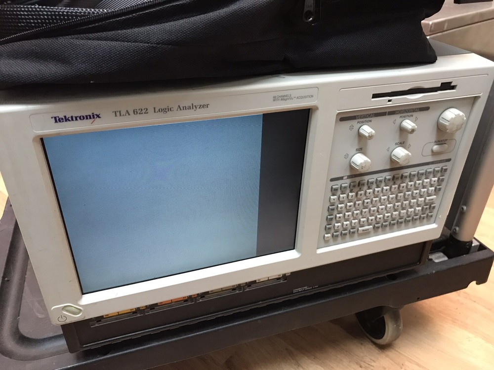 Tektronix TLA622 68-Channel Logic Analyzer