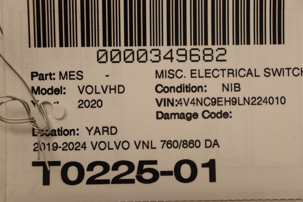 2019-2024 VOLVO VNL 760/860 DASHBOARD PANEL SLEEPER VENT SWITCH 22392471 OEM