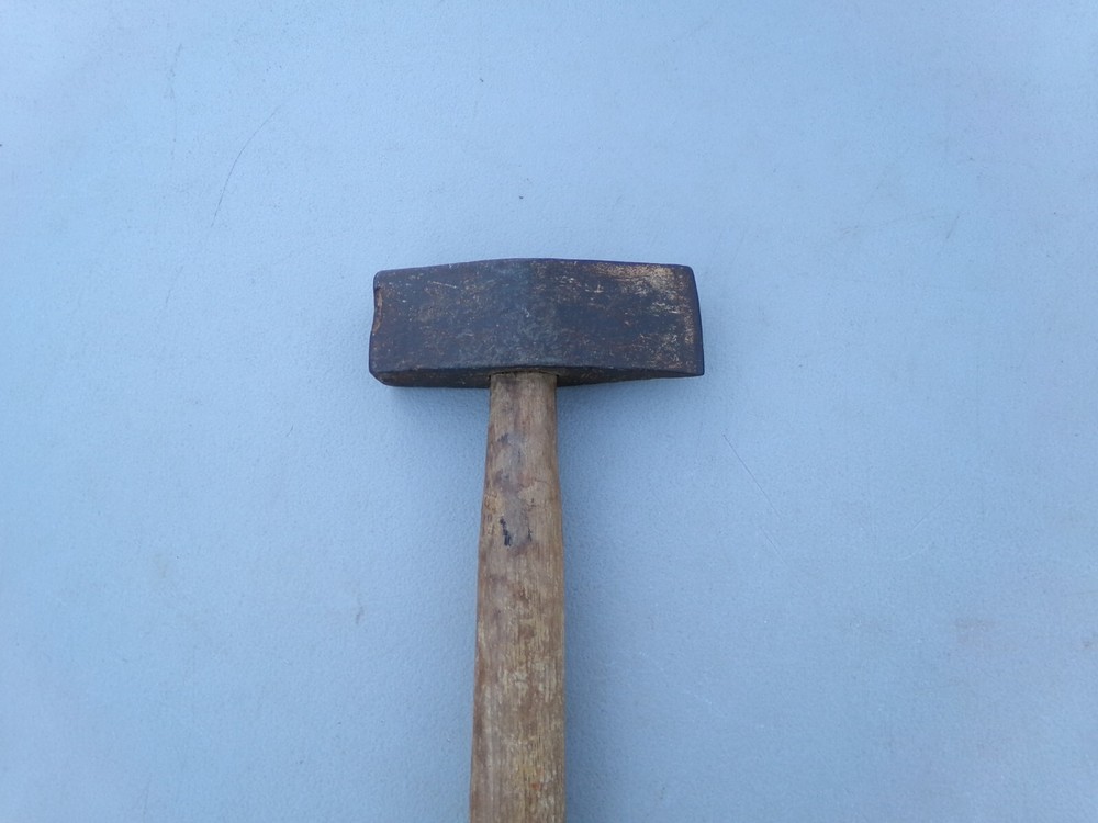 Blacksmith Hammer 3lbs 15oz Vintage Tool