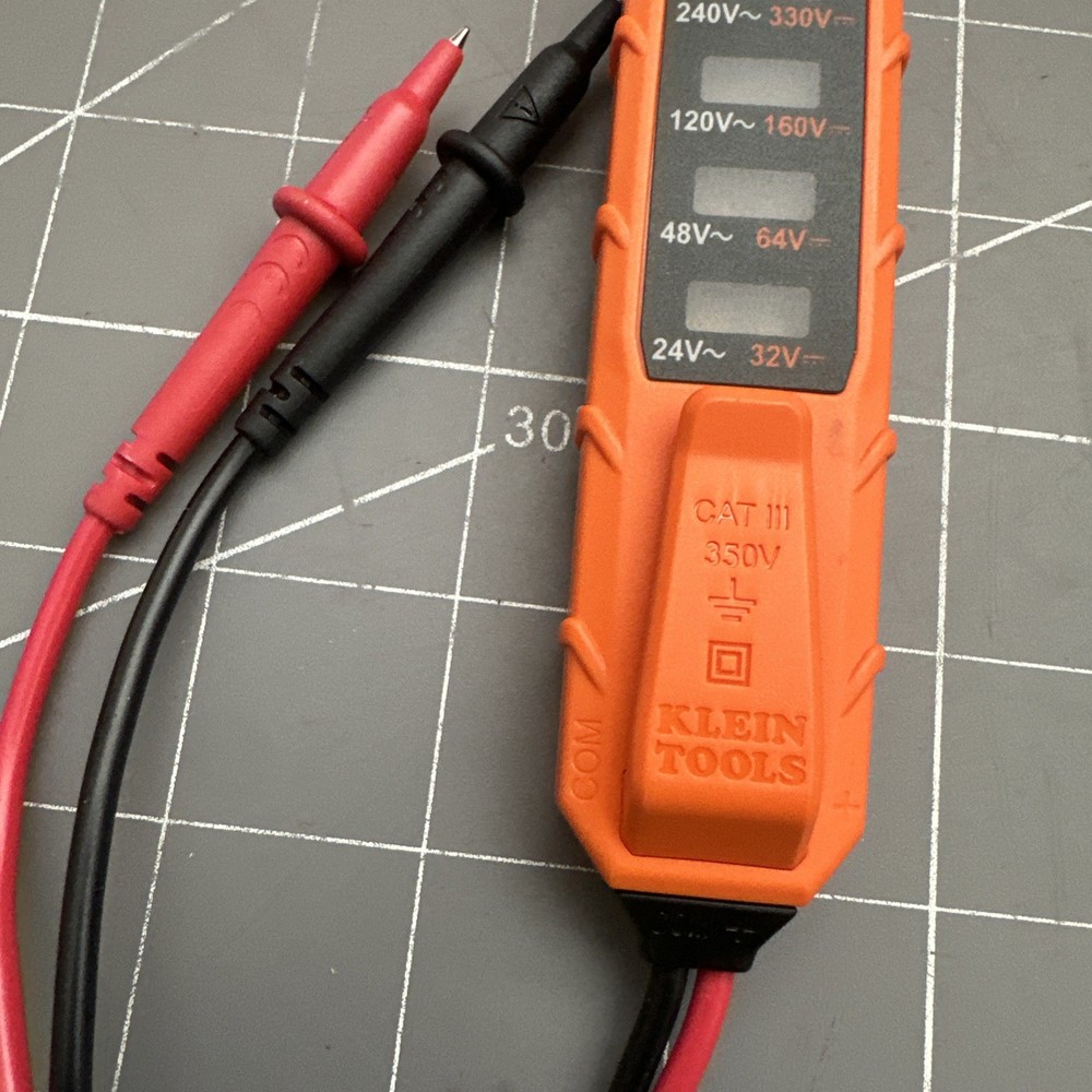 Klein Tools ET45 AC DC Voltage Tester Meter