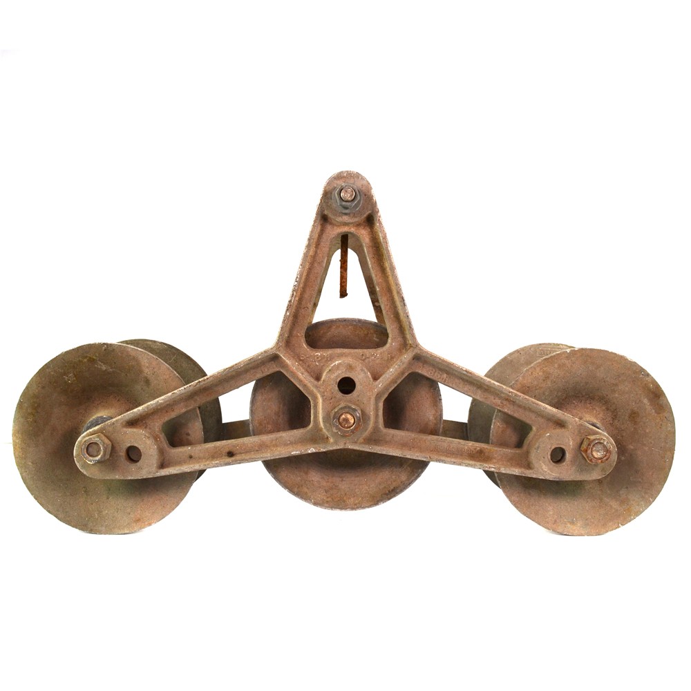 Unbranded 606487630 4" Triple Sheave Cable Guide Tugger Puller