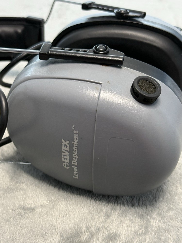 ELVEX Com-655 Level Dependent Electronic Hearing Protection 25dB NRR