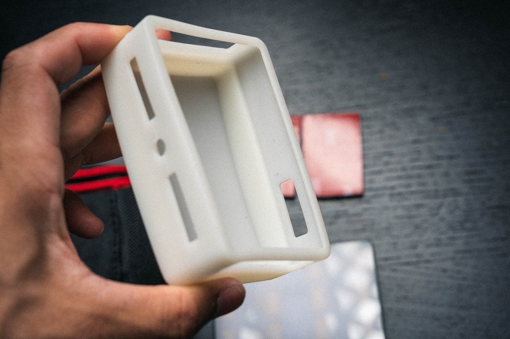 Aputure MC RGBWW Mini LED Light