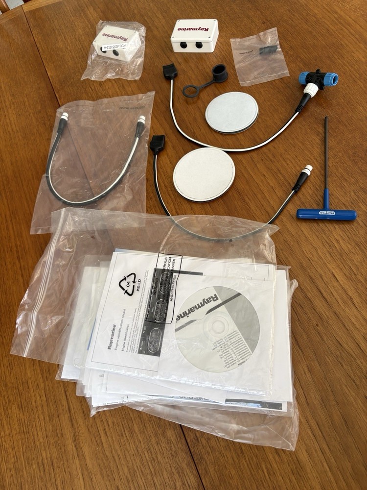 Assorted Raymarine Autopilot / Chartplotter Cables, Connectors and Manuals