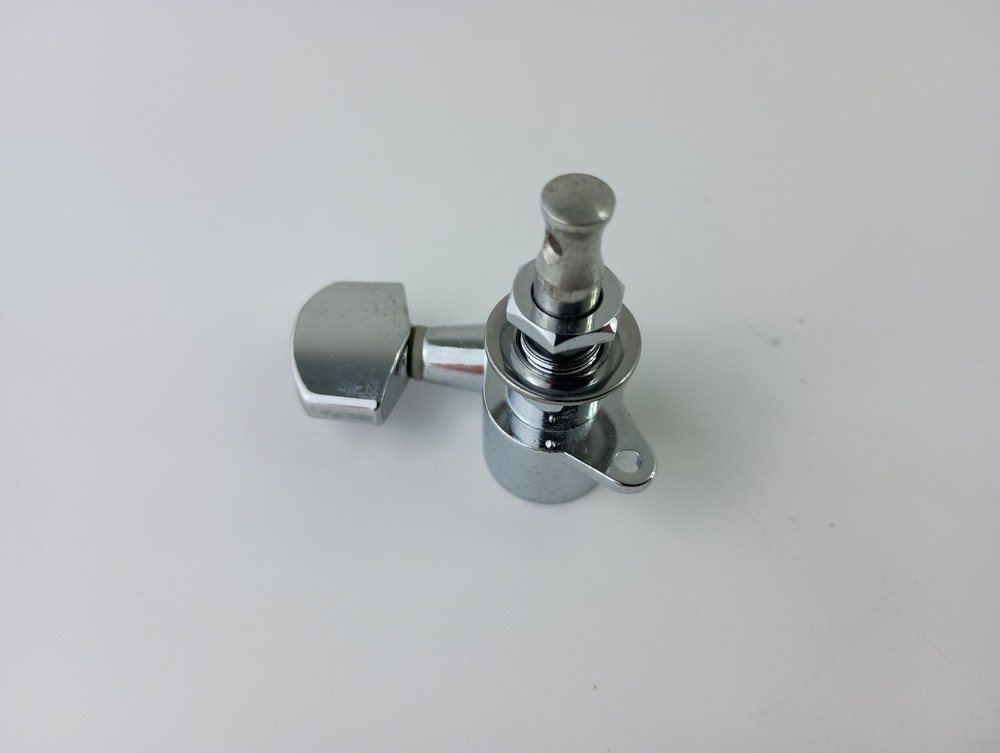 Single Ping Logo Tuner Inline Right Chrome 45⁰ Tab