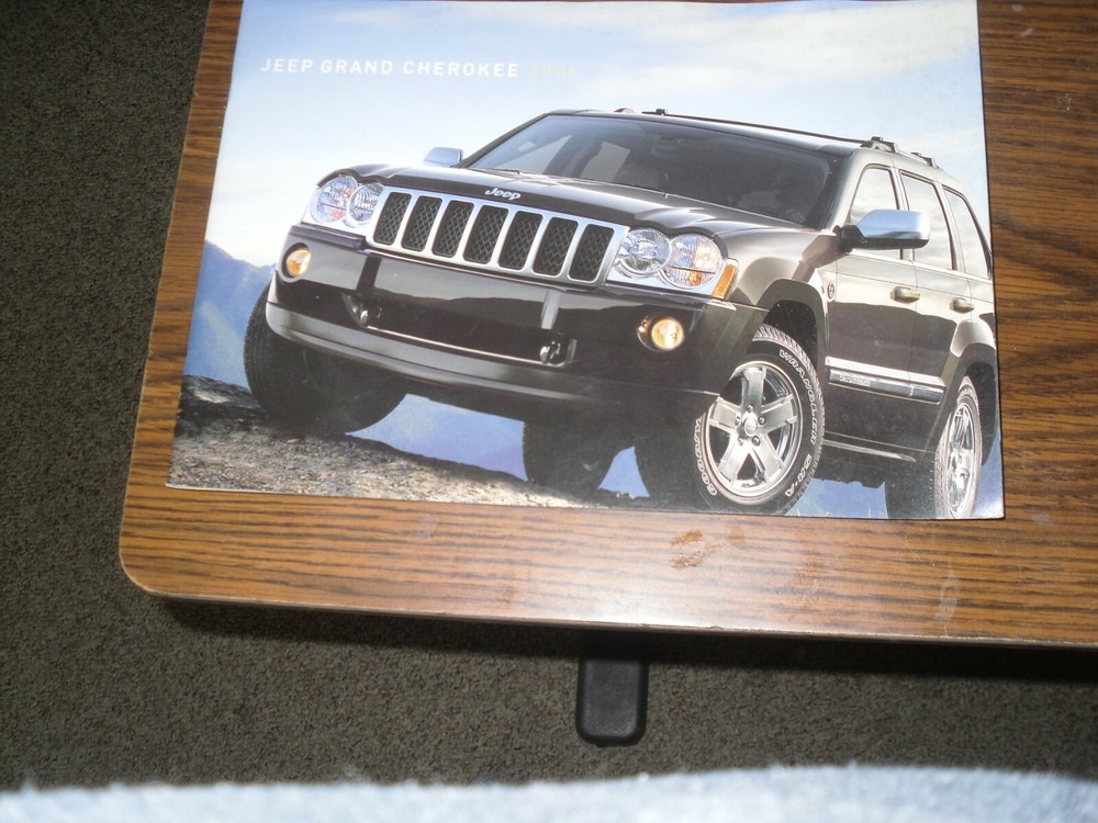 2006 JEEP GRAND CHEROKEE BROCHURE (E23D)