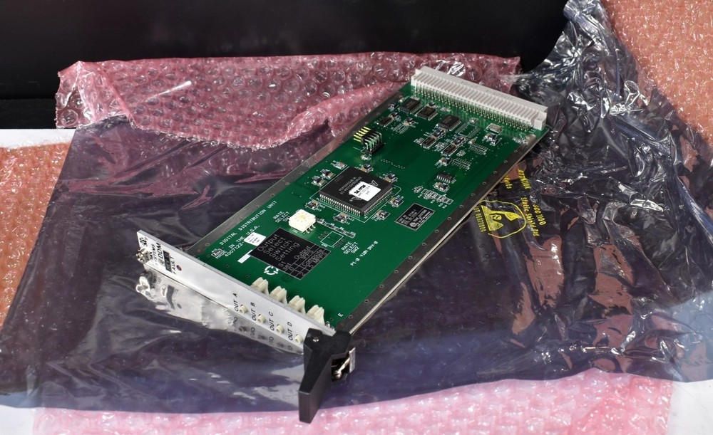 Motorola Trak Systems 9106-1 DDM Digital Distribution Unit / Module