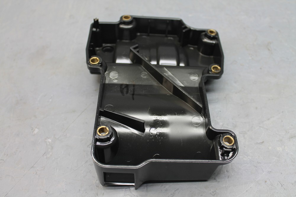 2010 TRIUMPH THUNDERBIRD BREATHER MANIFOLD