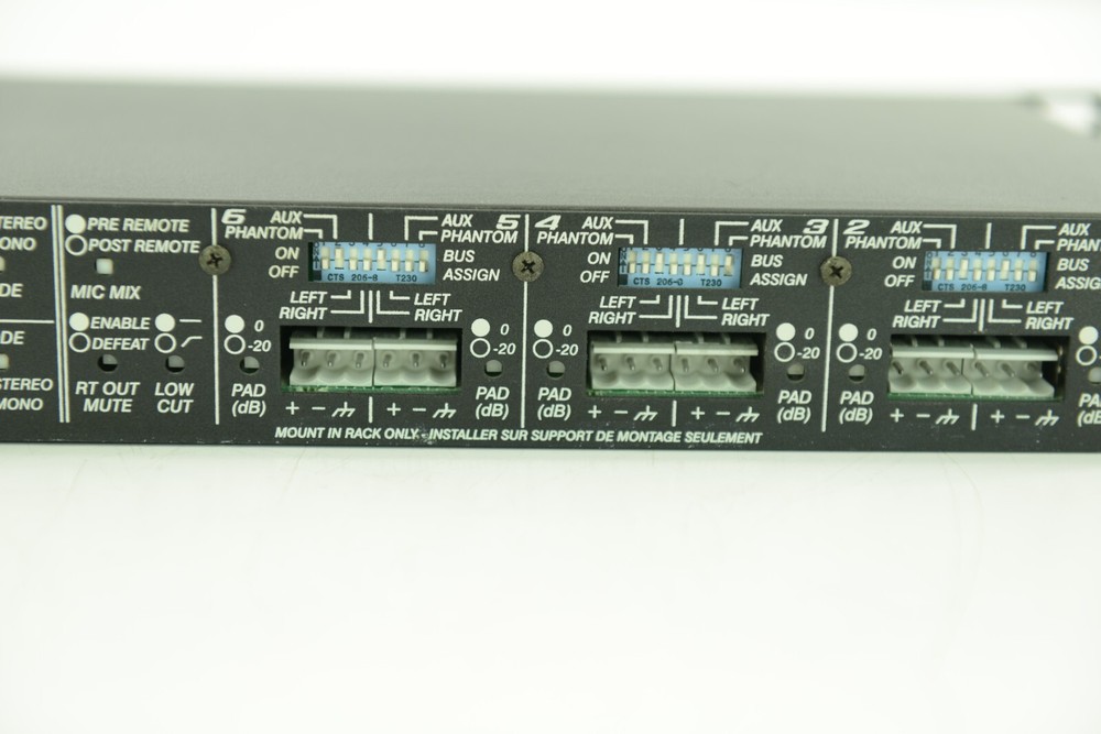 Peavey SMR-821 Stereo Mic Line Program Mixer