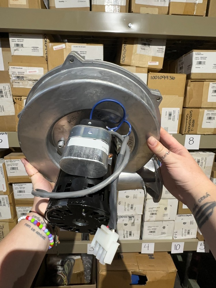 100111049 | 9006273005 | A.O. Smith Blower Assembly BTH 150-100, BTH 150-101