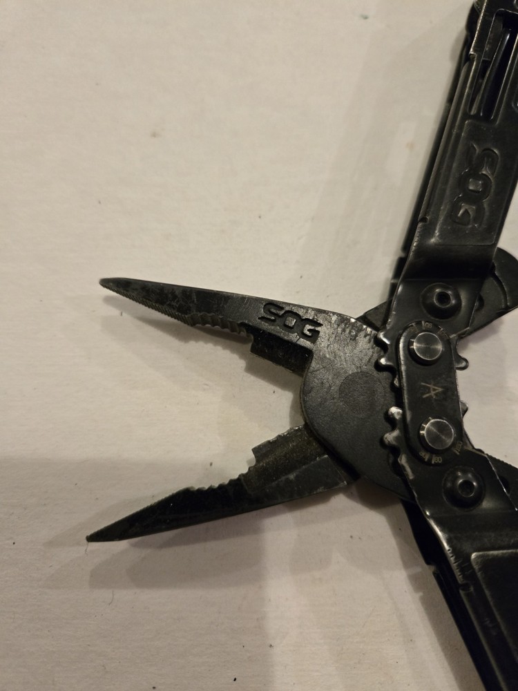 SOG Power Access Multi-Tool – Heavy Duty – Fully Functional – Used