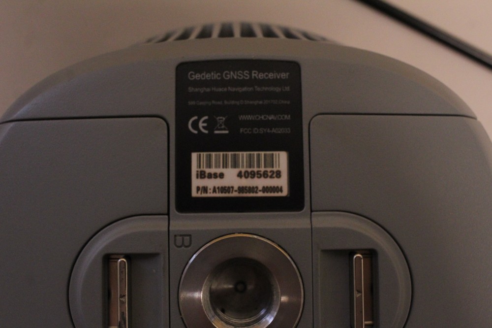 CHC i83 Rover, iBase Receiver, & Handheld Data Collector Bundle *Used*