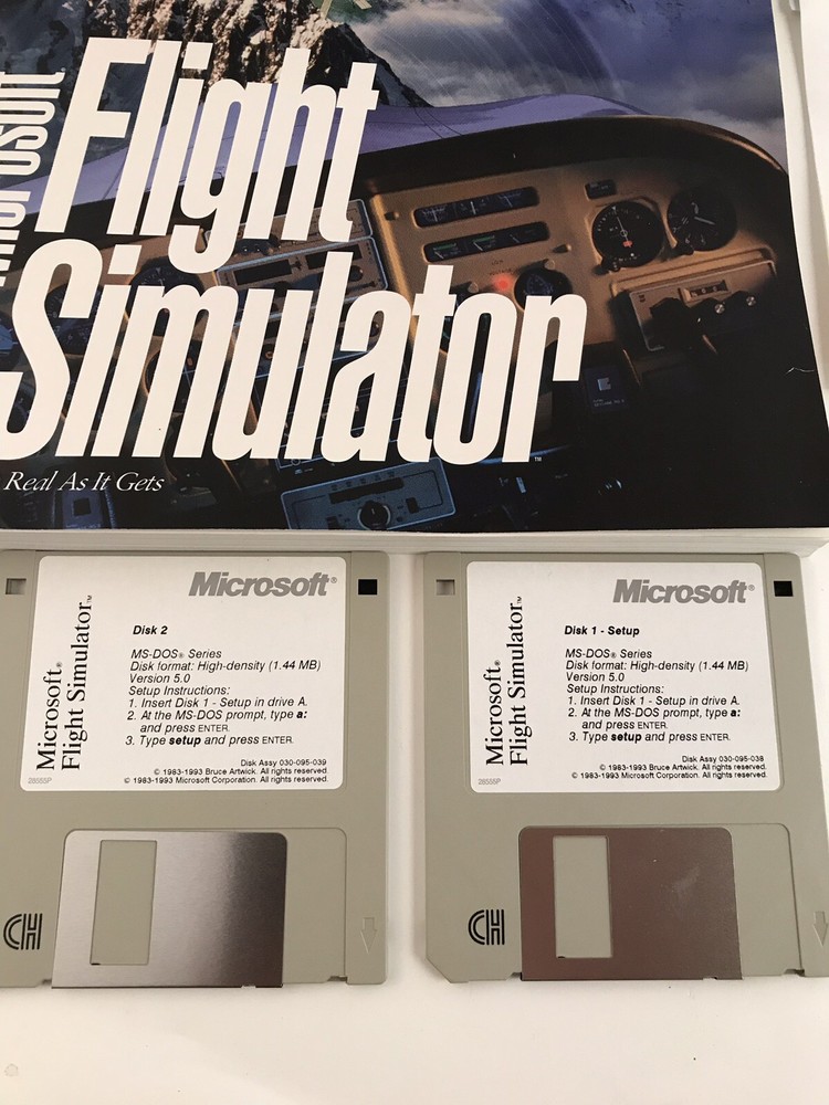 Vintage 1993 Microsoft Flight Simulator Version 5.0 in Box 3.5" HD Disks MS DOS