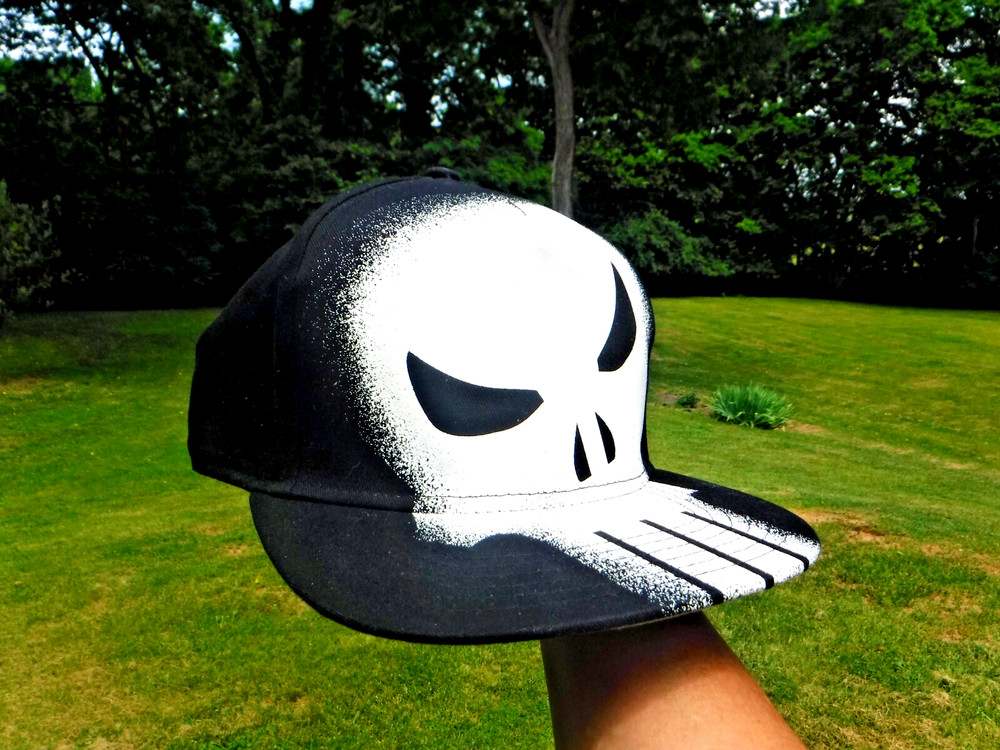 NWOT VINTAGE/OOP/DS MARVEL PUNISHER SILK SCREENED FRONT, PATCH BACK SNAP BK CAP