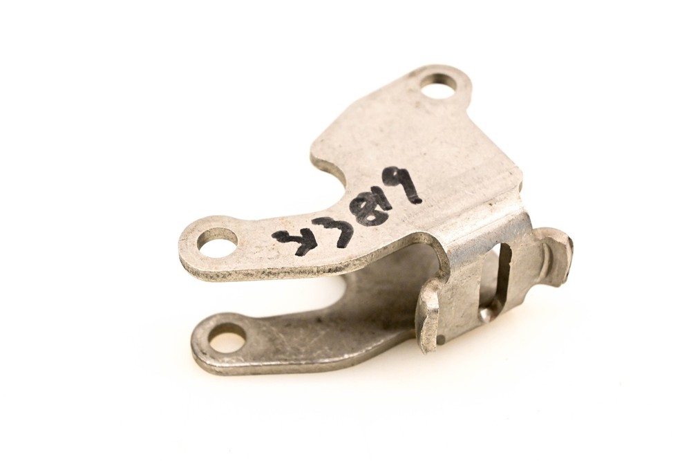 OMC 313819 Reverse Lock Link NOS