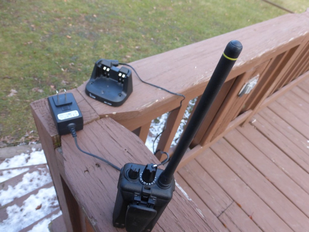 Icom IC-V3MR MURS Multi Use Radio Service Transceiver