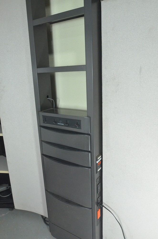 The STEELCASE Personal Harbor Work Space Cubicle