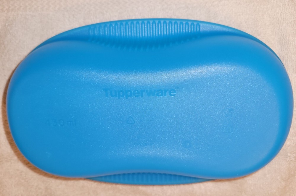 Tupperware Breakfast Maker Blue Eggs, Omlets, Muffins, Brownies And More 6996