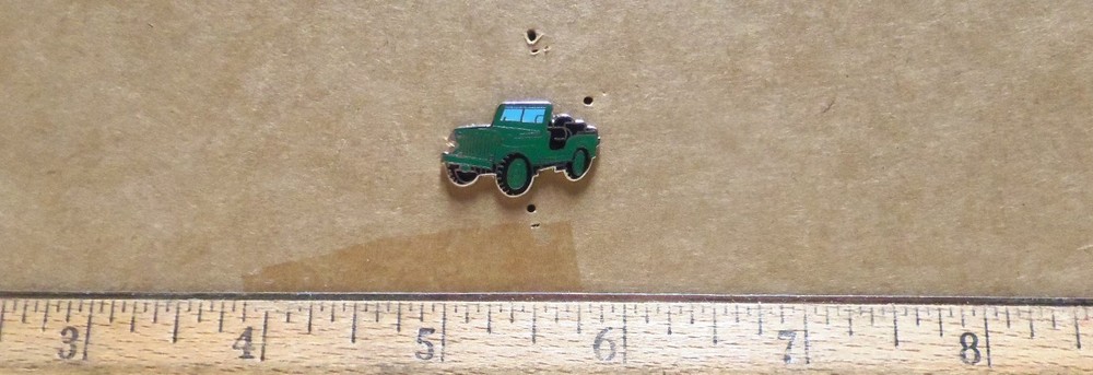 M151 Jeep Pin