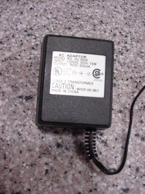 DV-9600 AC Adaptor Class 2 Transformer Input: Output: 9VDC 600mA