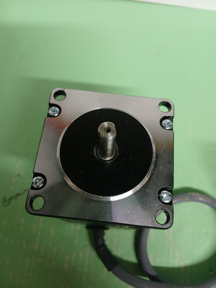 Lin Engineering 5718M-01P-04 Stepping Motor